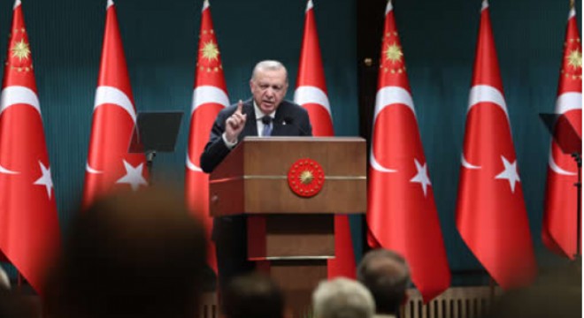 'Filistin halkının yanında dimdik duruyoruz'