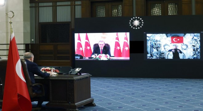 'Yeni bir dönemin kapısını araladık'