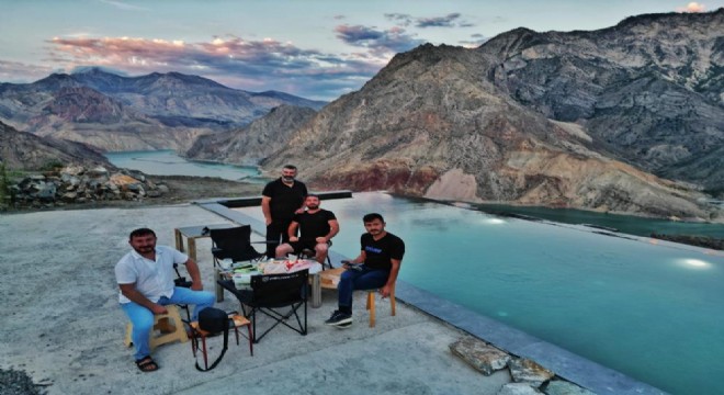 Aşpişen'de modern bir cazibe merkezi: Sonsuz havuz