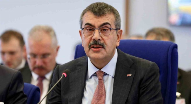 Bakan Tekin eleştirileri cevaplandırdı