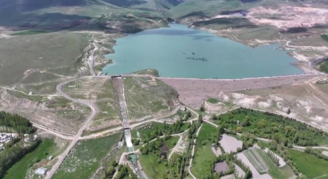 Barajlar doldu, çiftçi memnun oldu