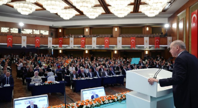 ‘Biz yeni anayasa konusunda samimiyiz'