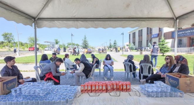 Büyükşehir'den öğrencilere destek