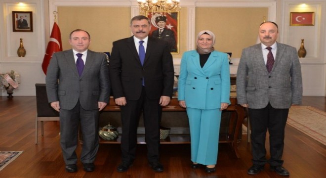 Çiftçi En iyi Öğretmen Dumlu'yu ağırladı