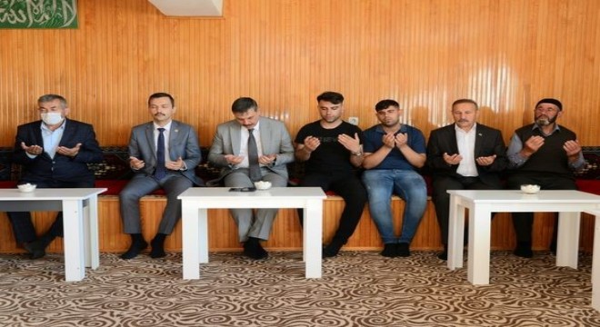 Çiftçi'den Gazinin ailesine taziye ziyareti