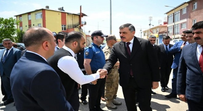 Çiftçi'den Köprüköy ziyareti