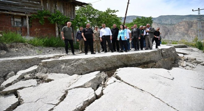 Çiftçi, heyelan bölgesindeydi