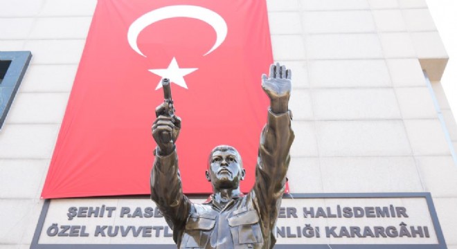 Darbe seyrini değiştiren kahraman: Ömer Halisdemir