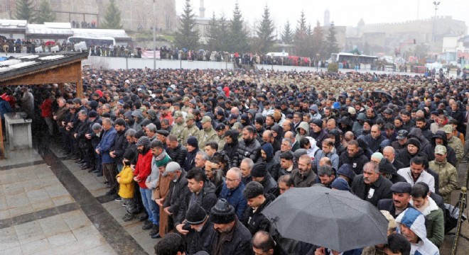Erzurum şehidini uğurladı