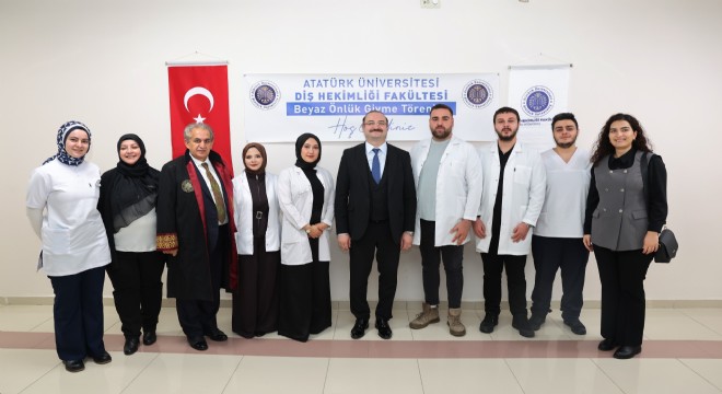 Geleceğin Diş Hekimleri beyaz önlüklerini giydi