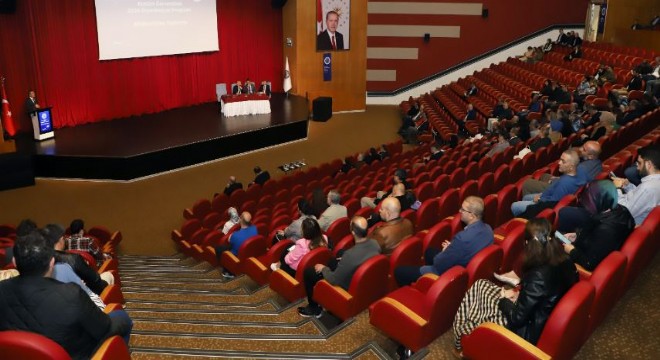 Göktaş akademisyenleri bilgilendirdi