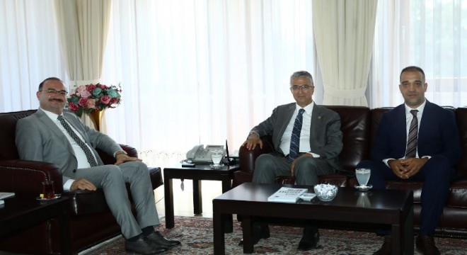 Hacımüftüoğlu: ‘Toplumsal sorunlara çözümler üreteceğiz'