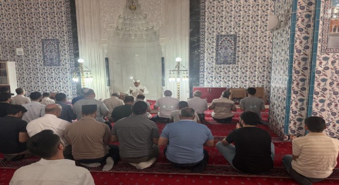 Haniye için sela okundu, dualar edildi