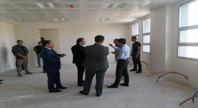 Hınıs adalet sarayına kavuşuyor