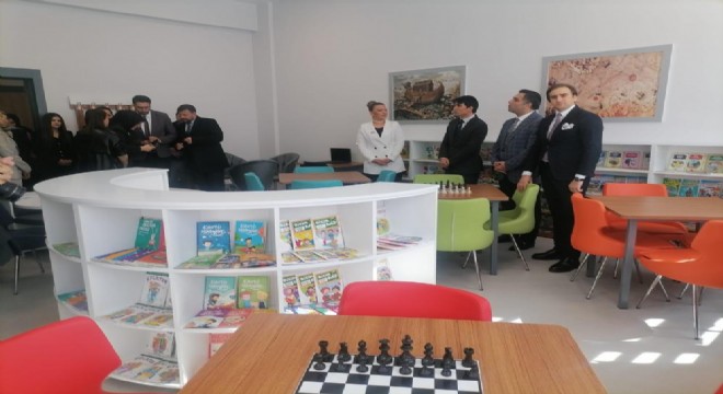 Hınıs modern bir kütüphane kazandı