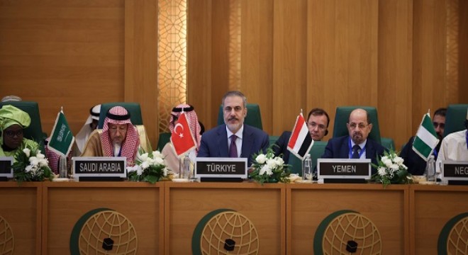 İİT: 'Filistin'in meşru müdafaa hakkını destekliyoruz'