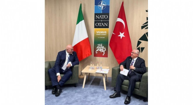 İtalya, UCM'nin tutuklama emrine uyacak