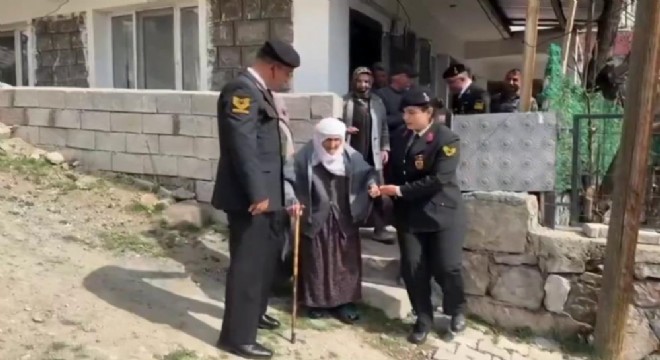 Jandarmadan saygı ve vefa ziyaretleri