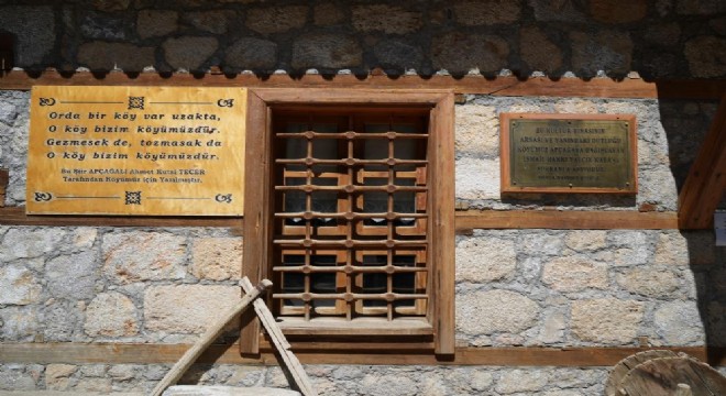 Şair Ahmet Kutsi Tecer'e vefa