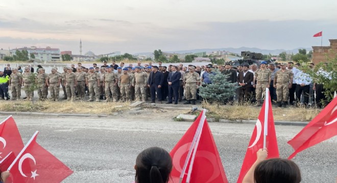 Şehit Binbaşı Arslan Kulaksız dualarla anıldı