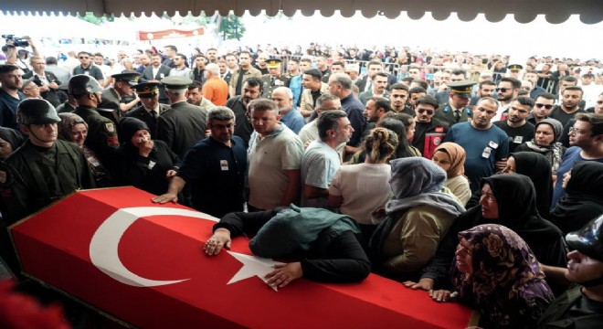 Şehit Gültekin gözyaşlarıyla uğurlandı