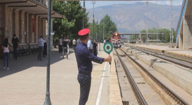 TCDD'den Erzurum – Erzincan hattında ilaçlama