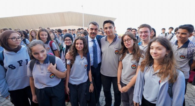 Tekin: ‘Milletimiz daha iyisine layık'