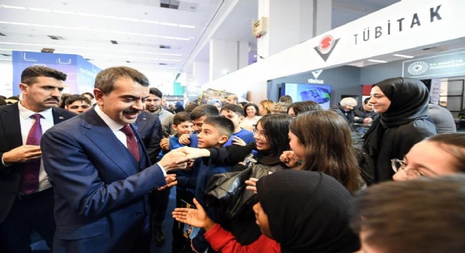 Tekin Verimlilik ve Teknoloji Fuarı'nı ziyaret etti