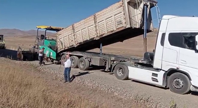 Tekman Beyköy'de ulaşım ağı yenileniyor